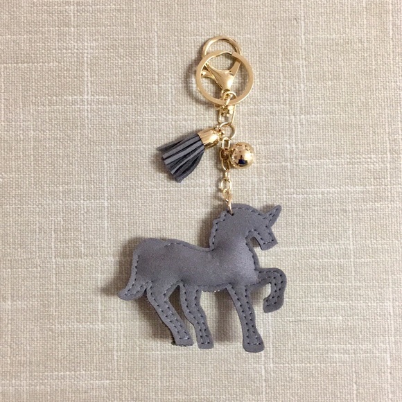 🦄 Unicorn Bag Charm! 🦄 - Picture 3 of 8